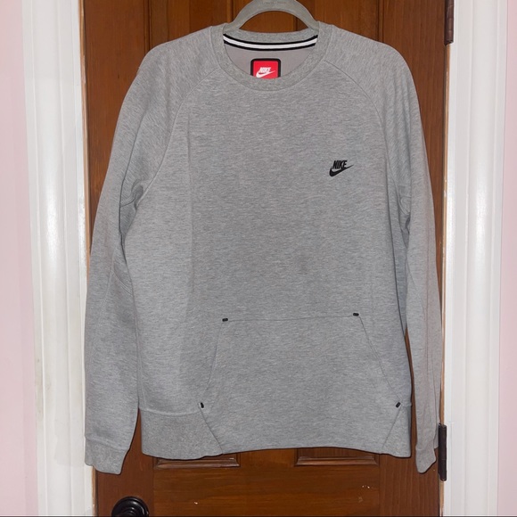 Nike Other - Men’s Nike Crewneck